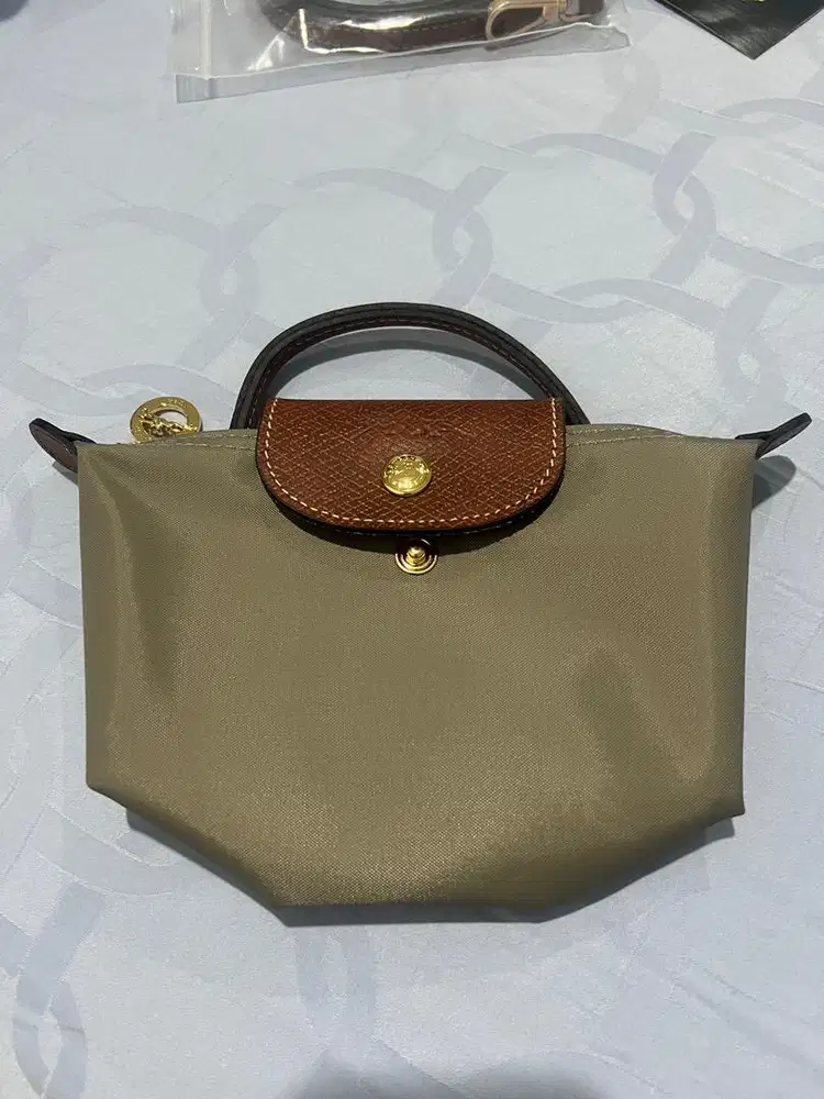 Longchamp Pouch