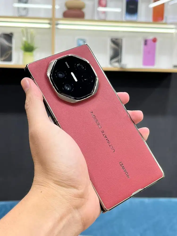 Huawei Ultimate XT 16/1TB Nebula Red