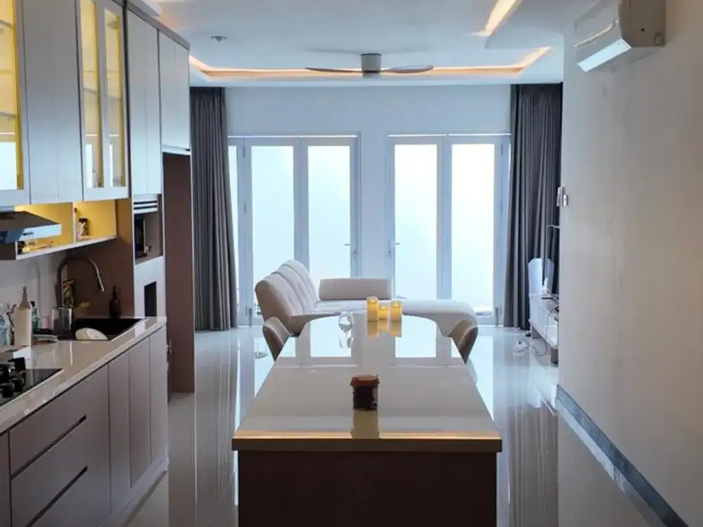 Rumah Cinere Estate Fully furnished Newly Renovated Siap Huni Dalam Cluster di Nyaman Tenang dan Asri di Megapolitan Cinere Estate