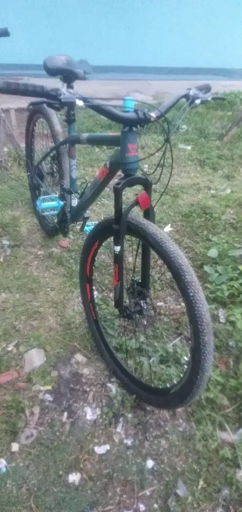 Mau jual sepeda mtb ukuran 26 baru beli satu bulan