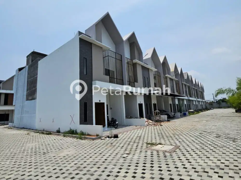 DIJUAL VILLA JALAN SEMPURNA UJUNG KOMPLEK BERJAYA PARADISE - MEDAN DENAI (vincent)