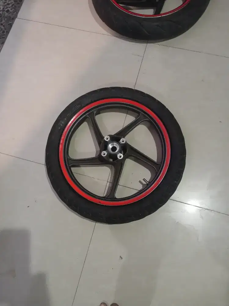 Pelek beat fi r14