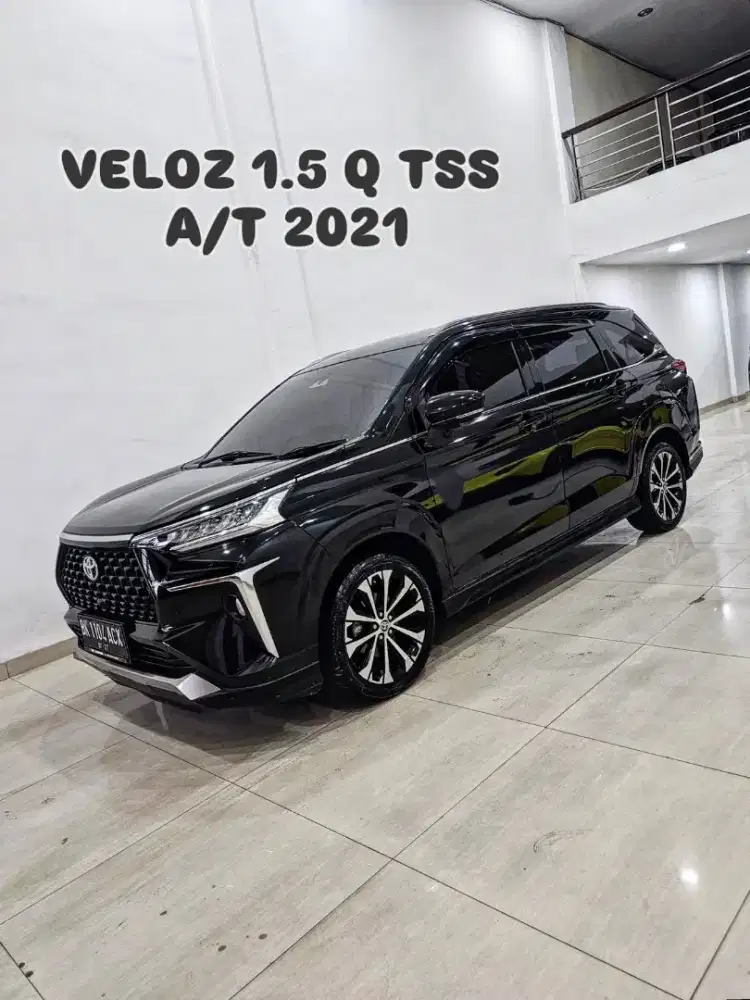 VELOZ 1.5 Q TSS Automatic 2021 / 2022 Toyota Stargazer Xpander