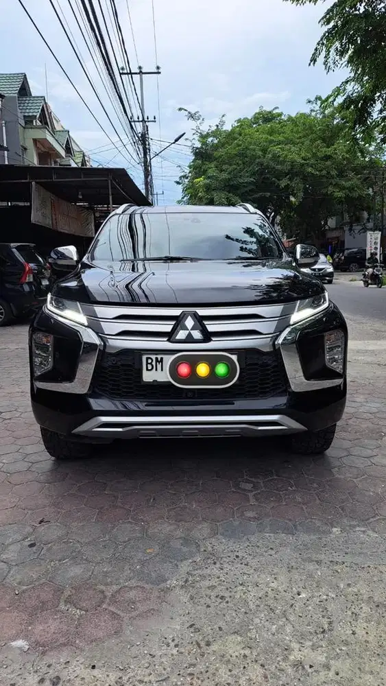 Pajero sport dakar 4x4 ultimate AT