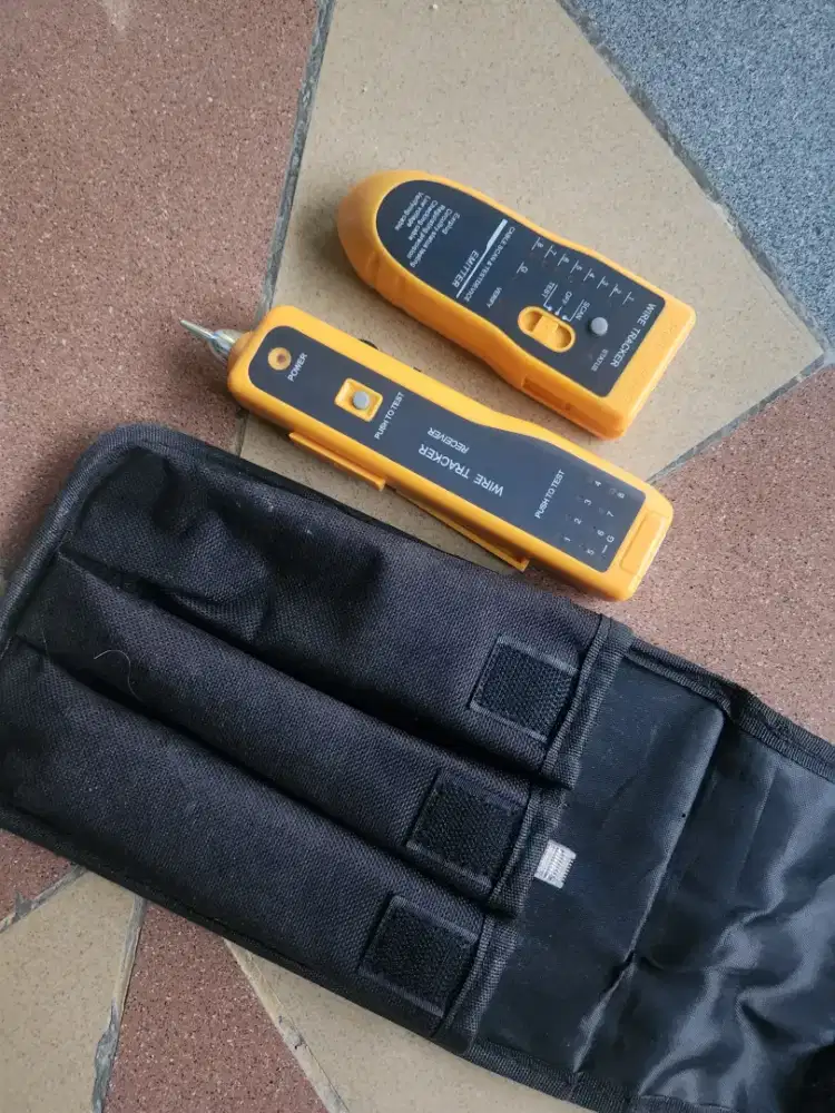 Alat tes kabel data