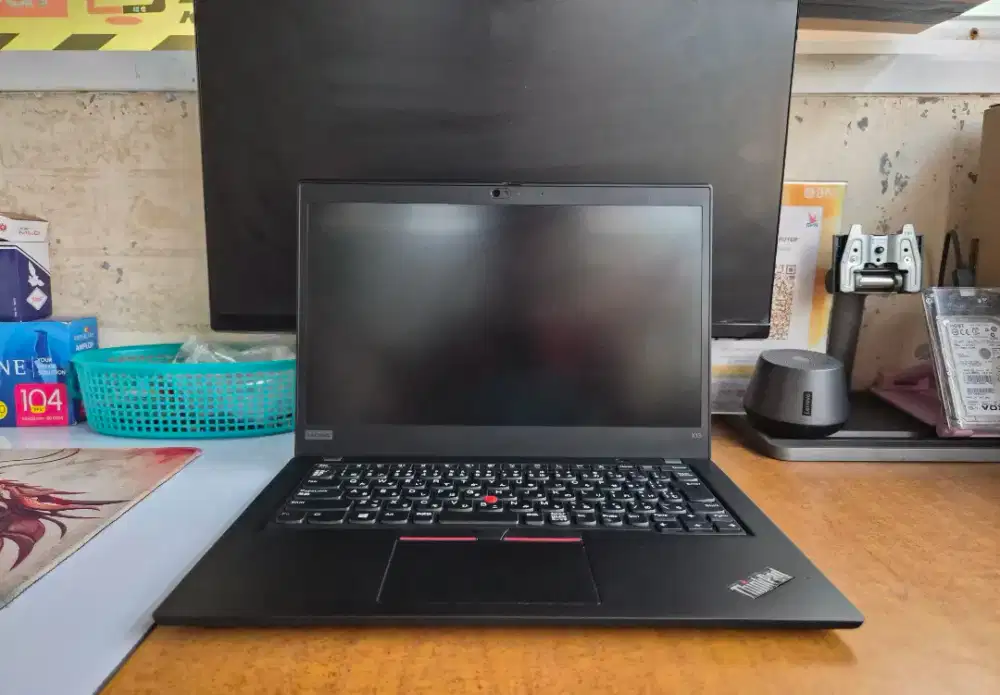 Lenovo Thinkpad X13 Ryzen 5 Pro. Ram 32Gb Graphis Istimewa