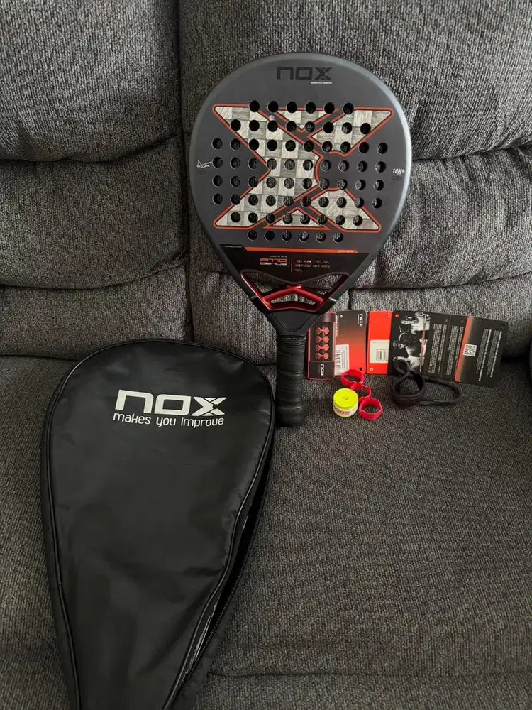 Racket Padel Nox AT10 Genius 18K 2025