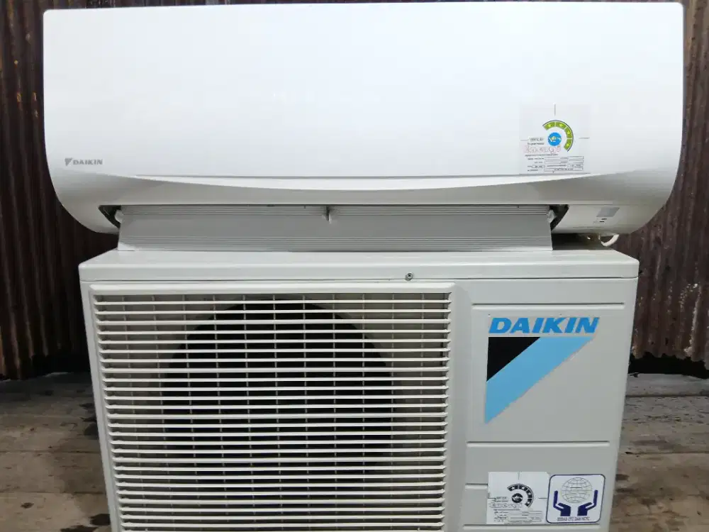 JUAL AC 1/2 PK BEKAS BERGARANSI