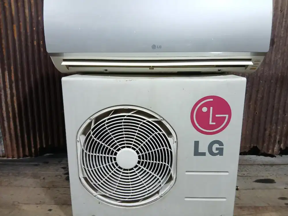 JUAL AC 1/2 PK BEKAS BERGARANSI