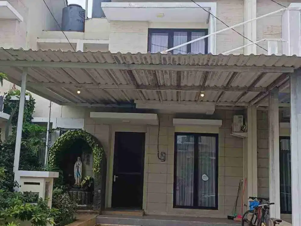 Dijual cepat rumah 3 lantai Di Green ara residence harapan indah Bekasi