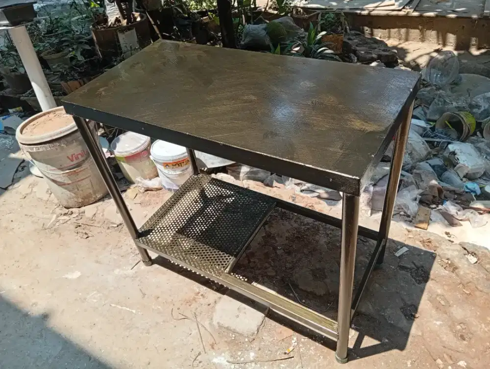 Meja kompor dua tungku