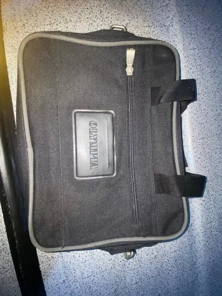 TAS LAPTOP BAGUS