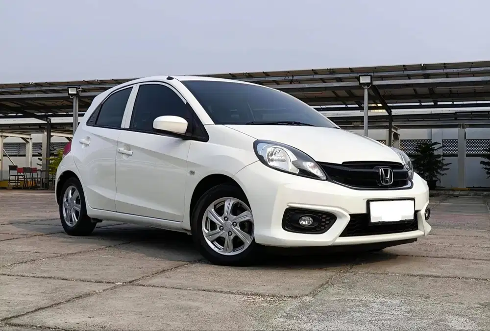(TDP 30JT) LOW KM 121 RB ! HONDA BRIO E CVT 2016 PUTIH ! TERAWAT !