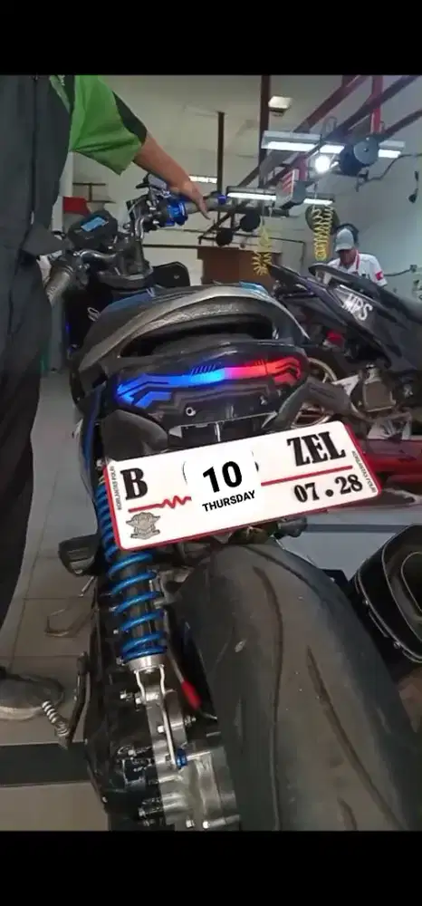 Lowrider motor beat simpanan istimewa km rendah (low kilometer)