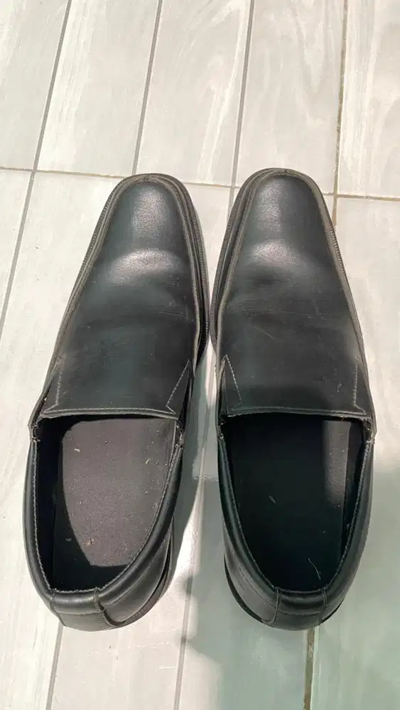 sepatu pantopel merk gabino