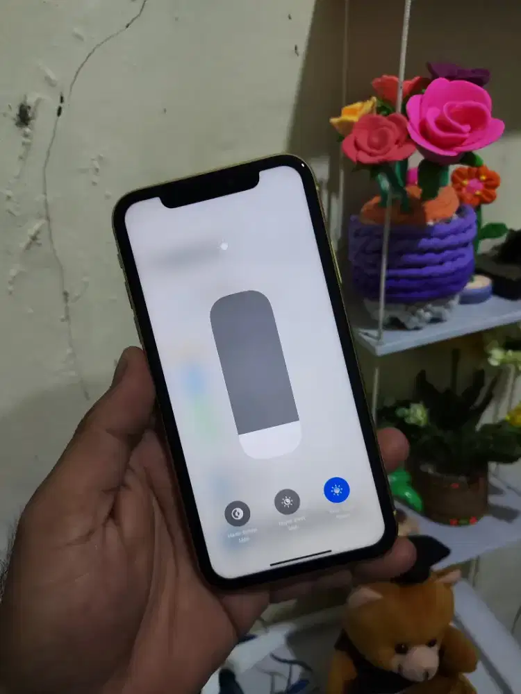IPHONE XR 128GB SIAP PAKAI