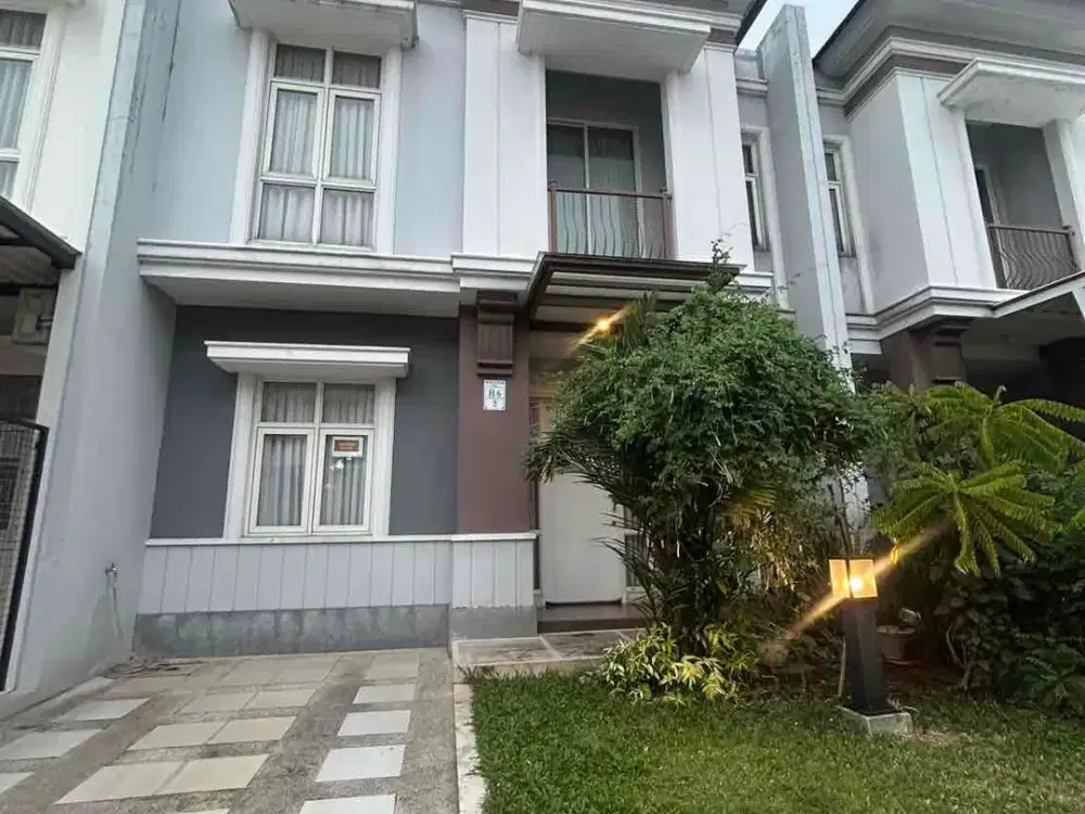 dijual Rumah komplek the Savia Nusaloka