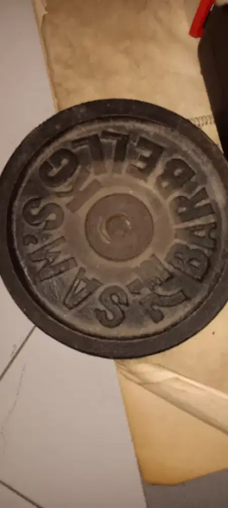 Barbel dan Bench Press