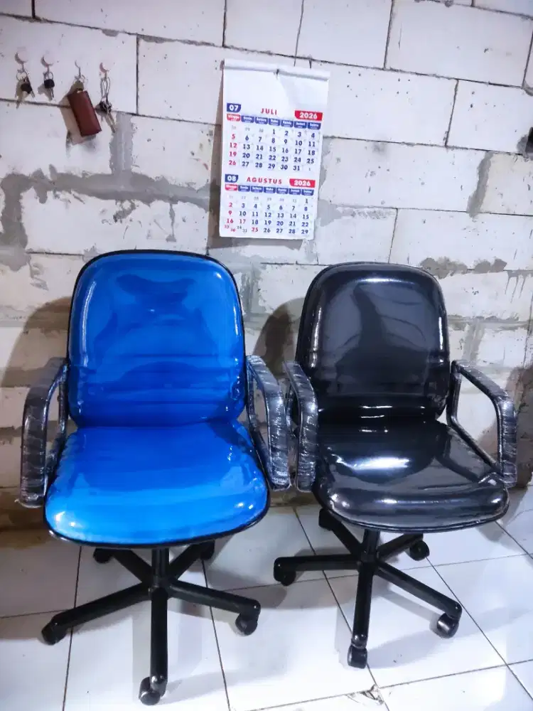 Kursi kantor Recondisi
