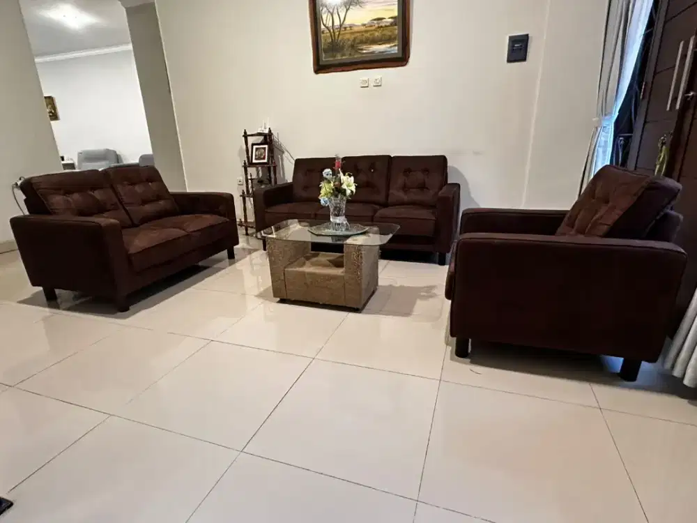 1 set sofa dan meja