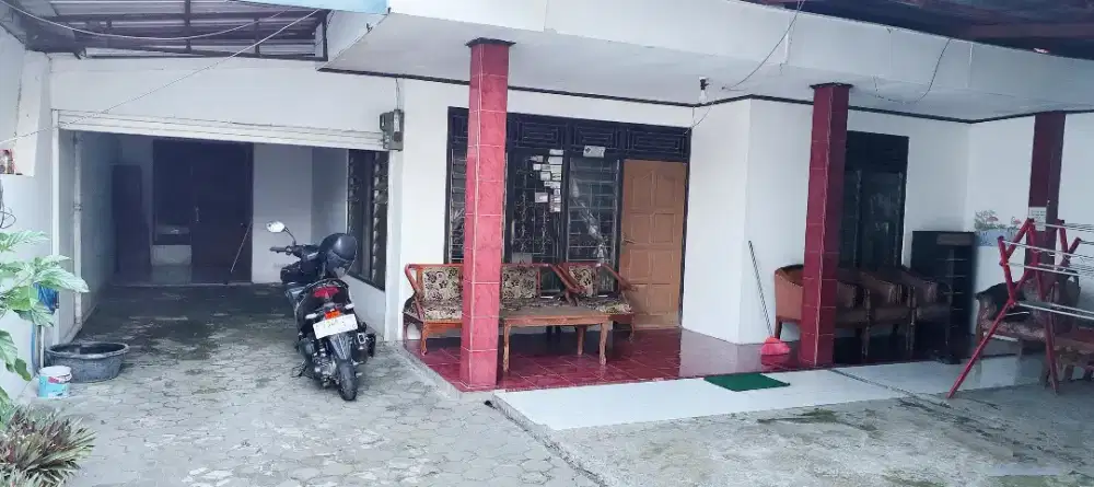 Jual rumah di Pesantunan Brebes