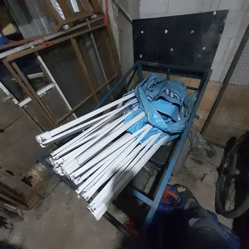 Jual roda + tenda ukuran 3x3