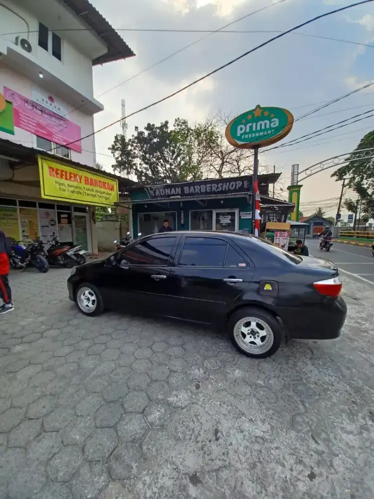 Jual mobil Second Toyota th.2004