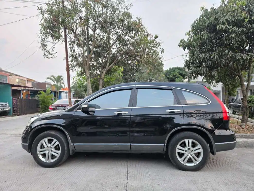 Honda CR-V 2011 Bensin