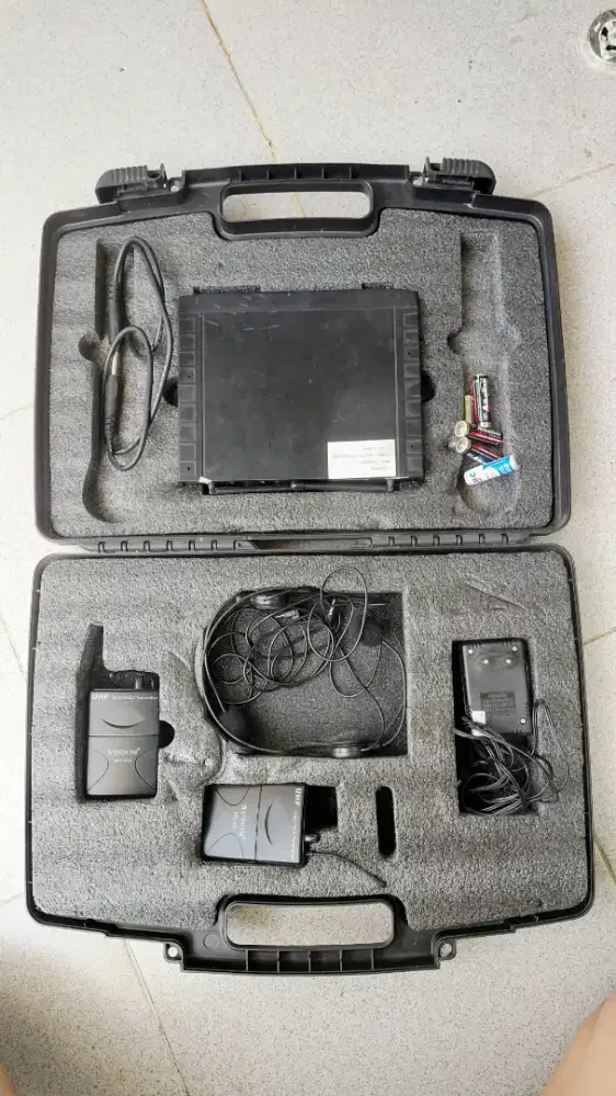 mic clip on wireless