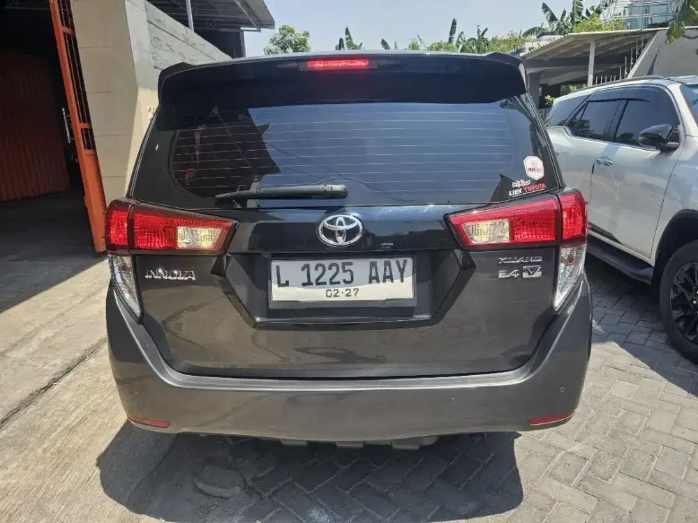 Toyota Kijang Innova V Disel at 2022