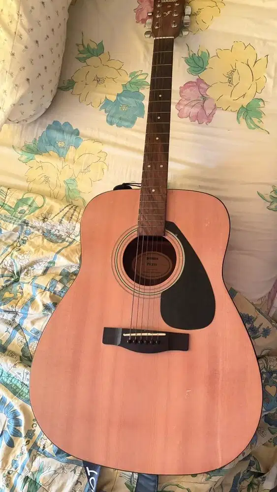 Gitar Akustik Yamaha FX-310