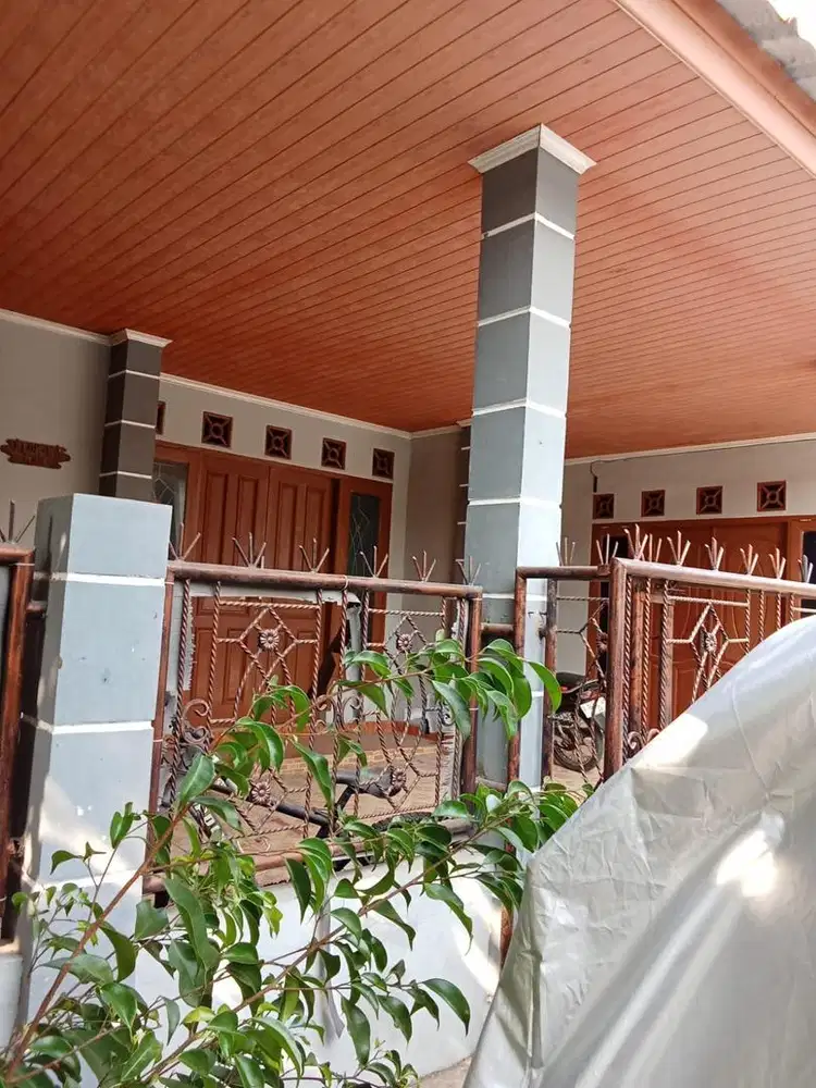 Dijual cepat rumah di telaga mas bekasi