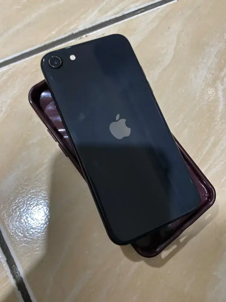 iPhone SE 2020 64GB ibox
