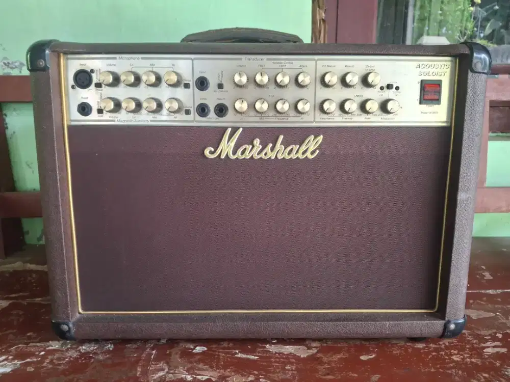 Ampli gitar akustik elektrik Marshall England bk Cort Fender Yamaha