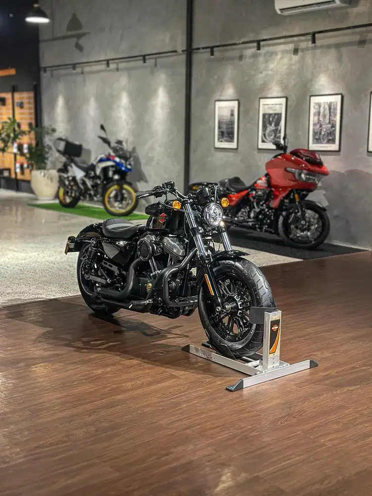 H-D Sportster 48 Forty-Eight Full Paper ATPM Full acc Mulus istimewa