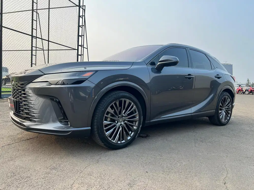 Lexus RX350 hybrid AT 2023