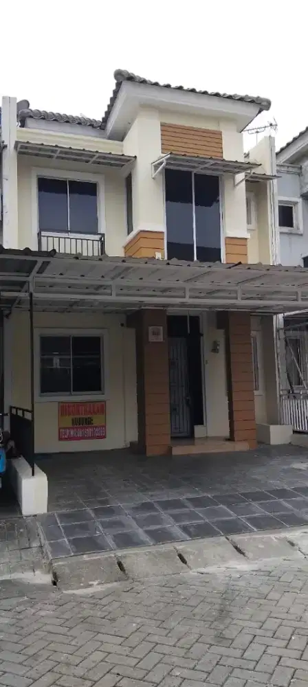 Disewakan Rumah di Grand Galaxy Citu