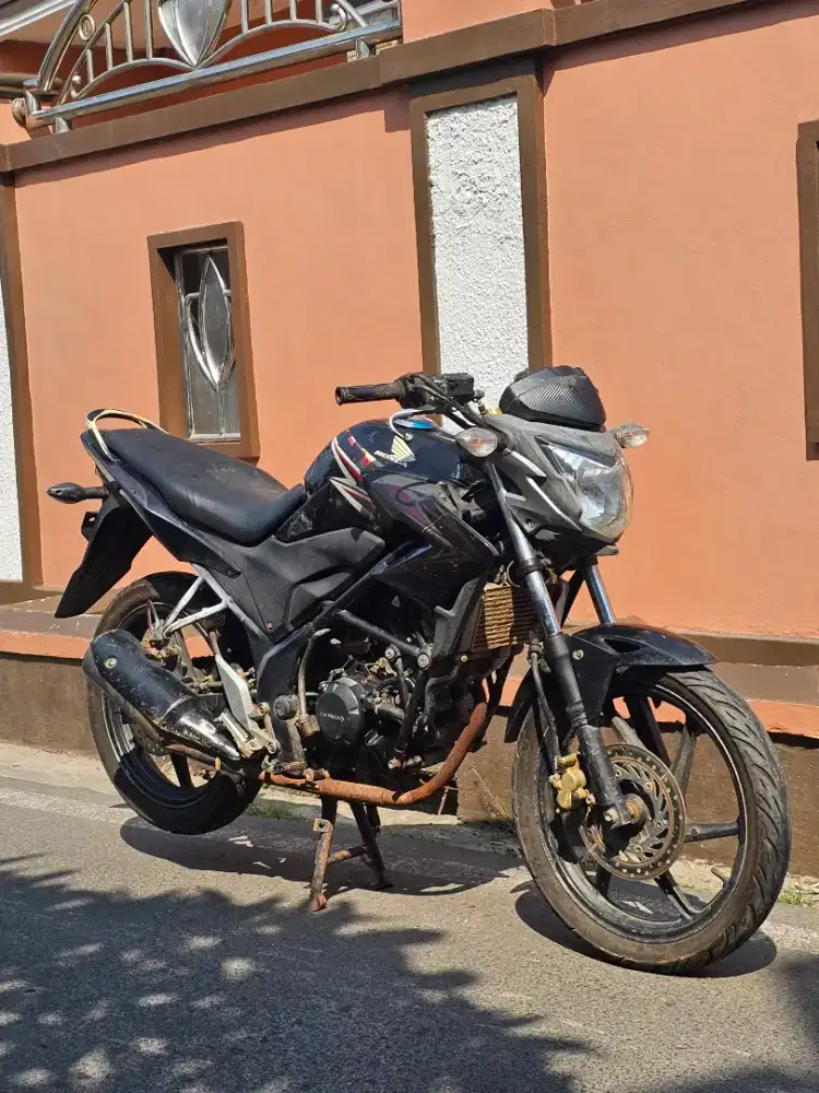 Honda Cb 150R 2013