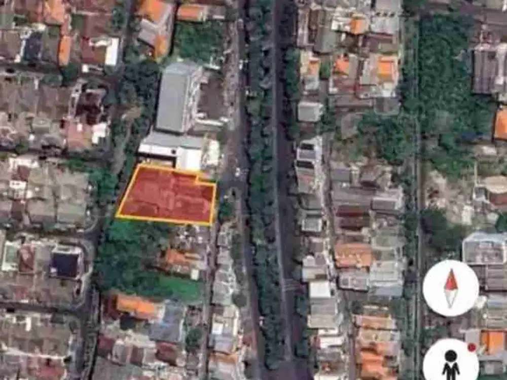 DIJUAL BANGUNAN HITUNG TANAH MERR NOL JALAN RAYA
