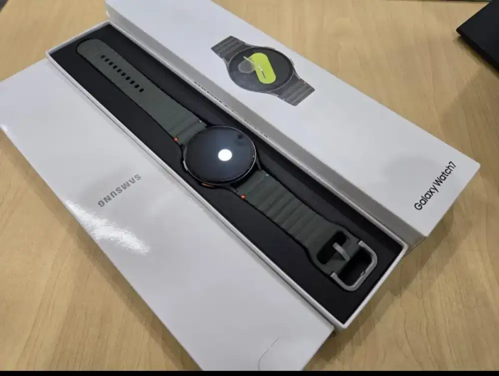 SAMSUNG GALAXY WATCH 7 42 MM