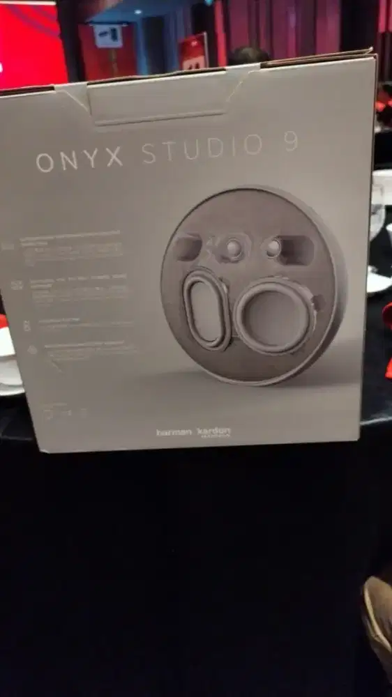 Onyxs studio 9 Harman Kardon ori
