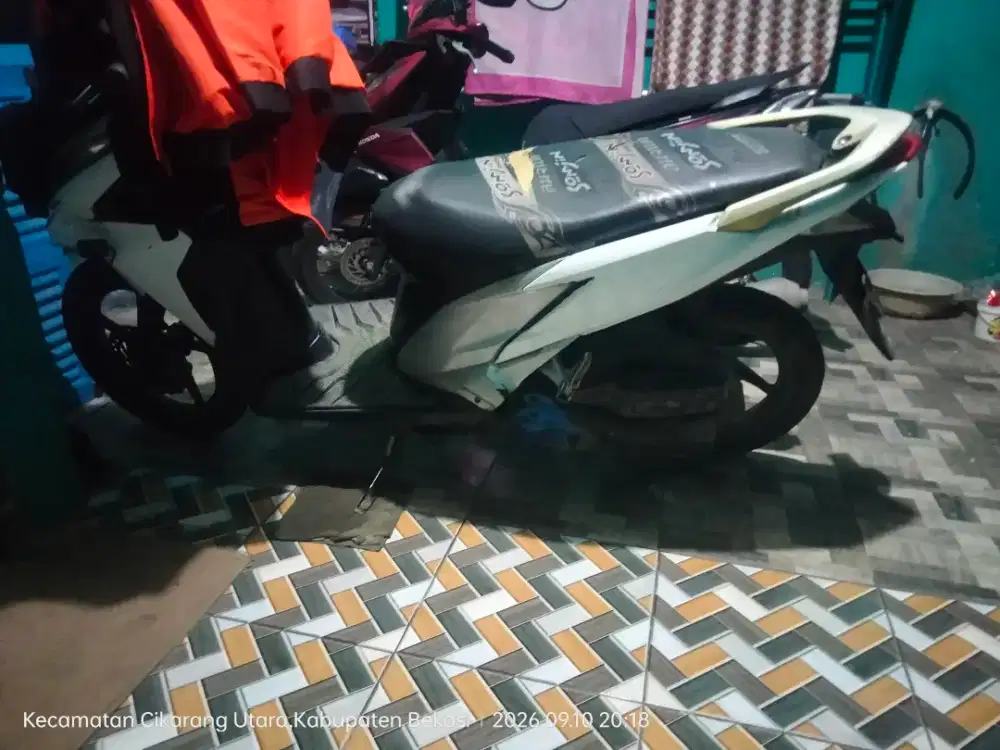Motor second Honda Vario 2012