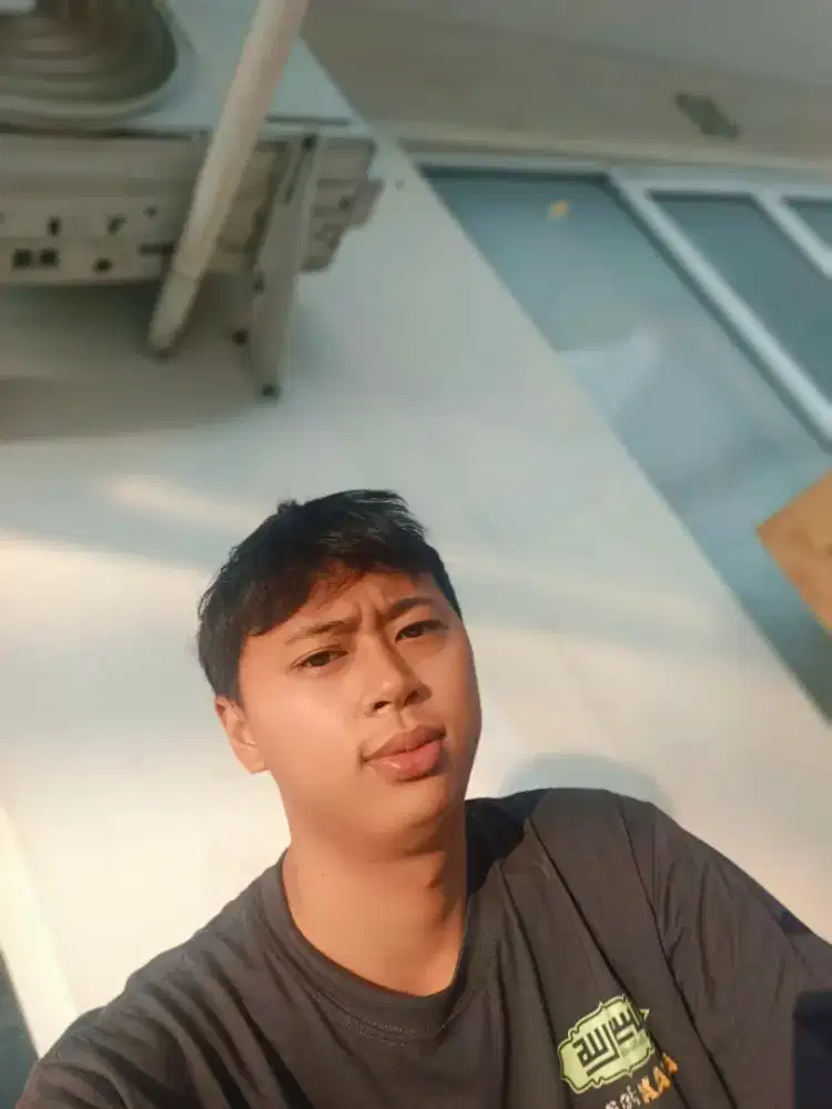 Cari kerjaan serius