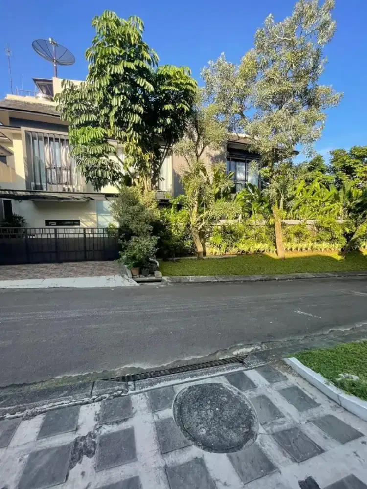 DIJUAL RUMAH MENYENANGKAN SENTUL
