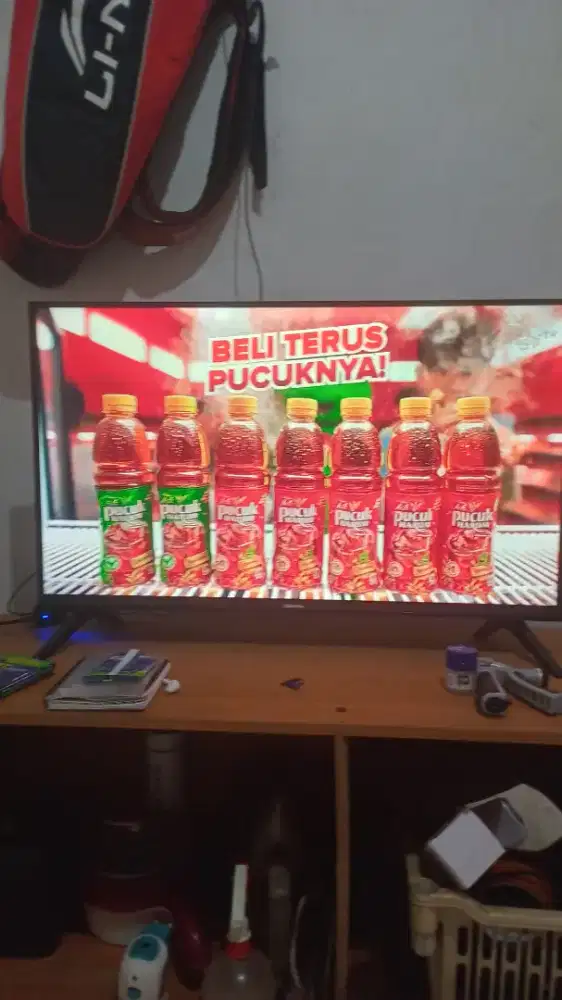 Smart tv led 32inc merek hezenze