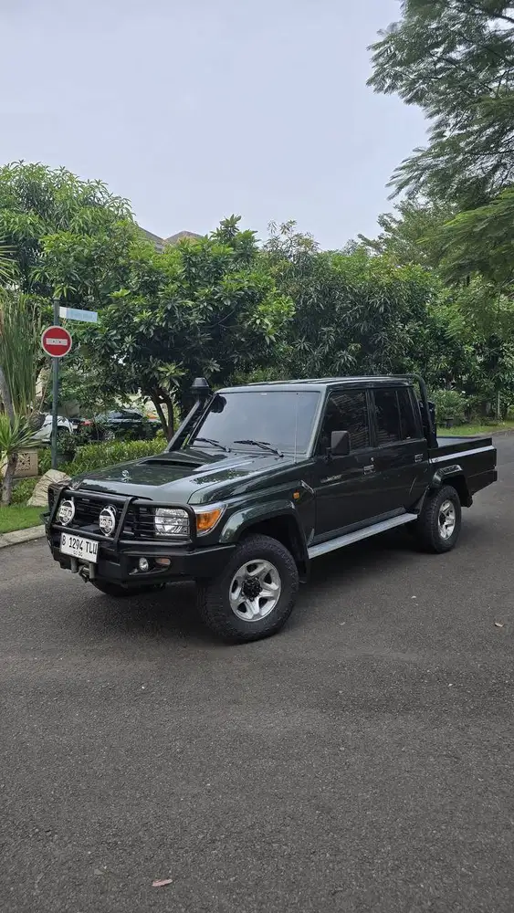 Toyota Land Cruiser Bundera LC70 2018 Double Cabin (VDJ79)
