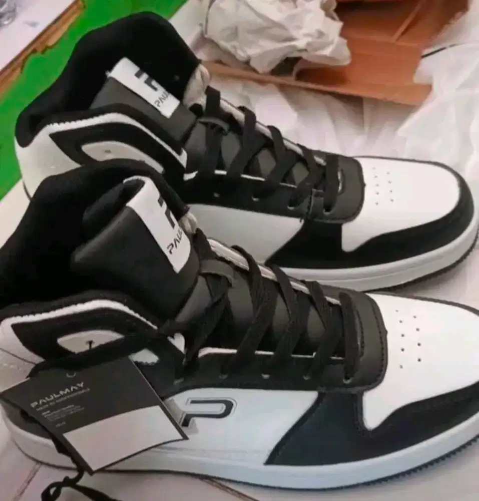 Sepatu paulmay UK 39