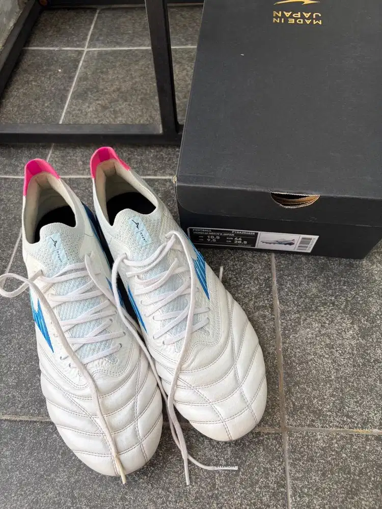 Morelia Nevo IV 8 Japan
