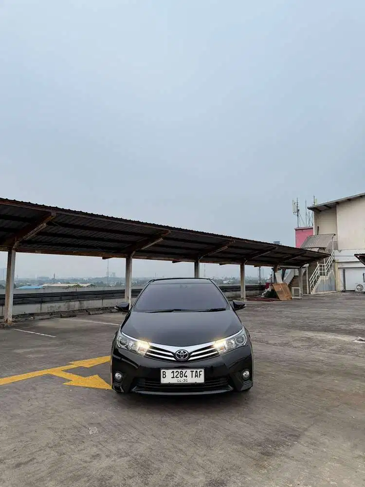 Toyota Corolla Altis 2015 Bensin