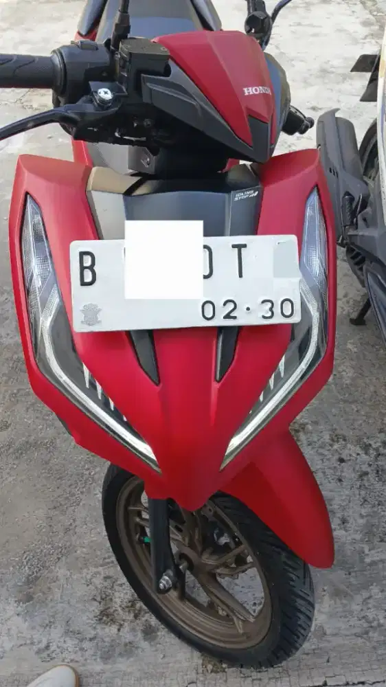 VARIO 125 CBS ISS MERAH DOFF